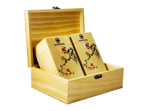 bộ trà quà tặng hộp gỗ báo xuân Lộc tân cuong tại Shin tea